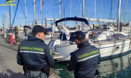 Livorno, maxi sequestro di verdesca e caviale destinati alle navi da crociera
