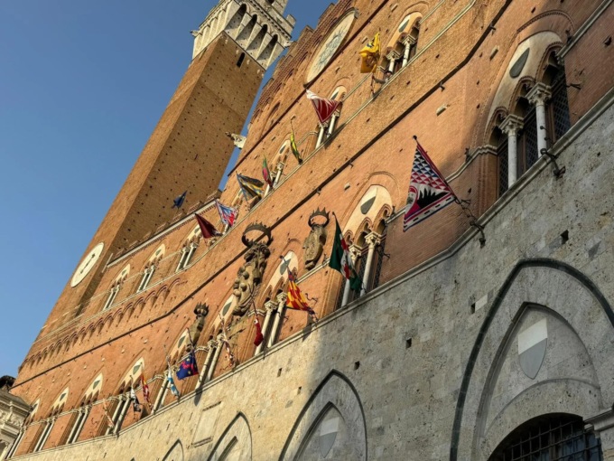 Palio Siena: carriera d’agosto, estratte Chiocciola, Oca e Istrice