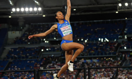 Olimpiadi, Larissa Iapichino sfiora il sogno medaglia nel salto in lungo: la fiorentina chiude ai piedi del podio