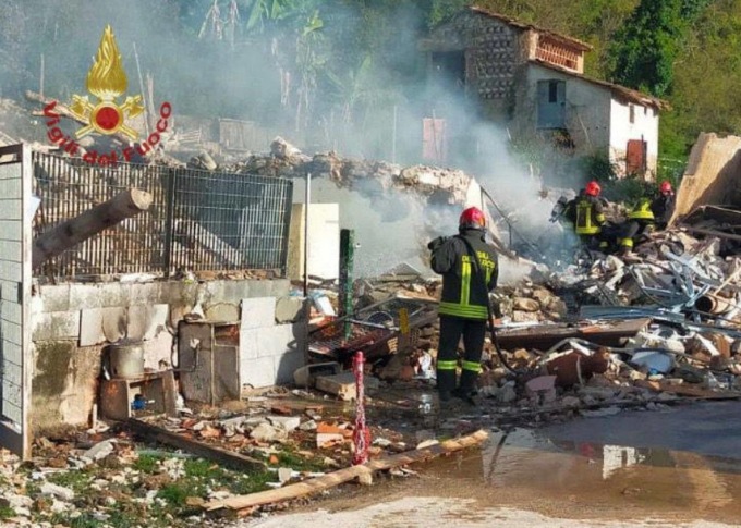 Lucca, 15 rinviati a giudizio per l’esplosione che nel 2022 distrusse una palazzina