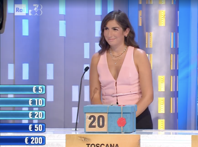 Chi è l’attuale “pacchista” che rappresenta la Toscana ad Affari Tuoi (settembre 2024)