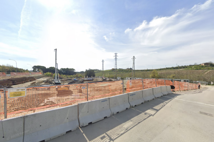 Sequestrato a Siena cantiere Esselunga per lottizzazione abusiva (dovrebbe assumere 100 lavoratori da dicembre)