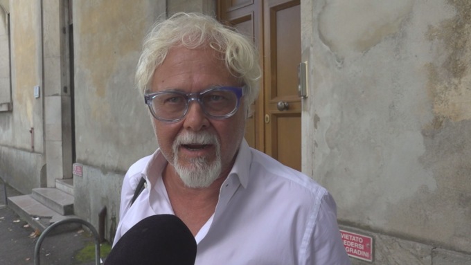 L’avvocato di Cinzia Dal Pino: “È molto dispiaciuta, voleva solo riprendere la borsa”