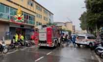 Firenze, boato al liceo Da Vinci: evacuati 1000 studenti. Crepe in due aule: "Nessun crollo né cedimento"