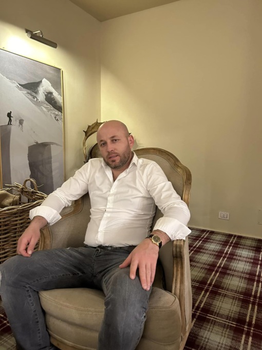 Freddato con due colpi di pistola. Chi era Beni Arshiaj, l’albanese che aveva cambiato nome