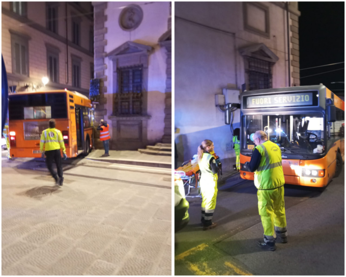 Firenze, il bus svolta e le incastra contro il muro: due donne in ospedale