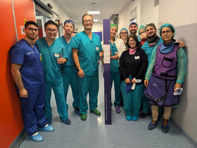 Stenosi aortica su valvola bicuspide: l’ospedale di Pisa il primo in Italia ad usare una innovativa protesi