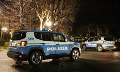 Firenze, rapina al Parco delle Cascine: giovane salvata dall'intervento dei passanti