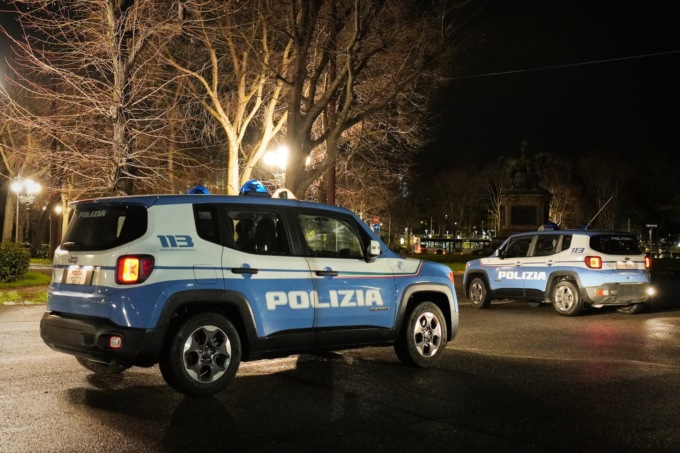 Firenze, rapina al Parco delle Cascine: giovane salvata dall’intervento dei passanti