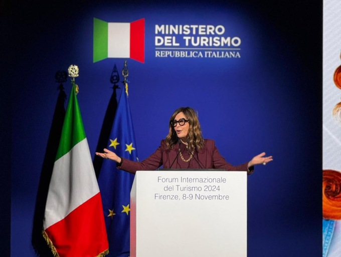Forum Internazionale del Turismo a Firenze, Santanchè: “Basta parlare di overtourism. Impariamo a gestire flussi turistici”