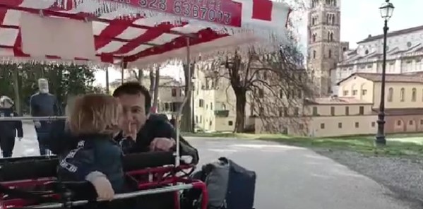 Lucca, giro di vite contro i risciò: vietati nel centro storico