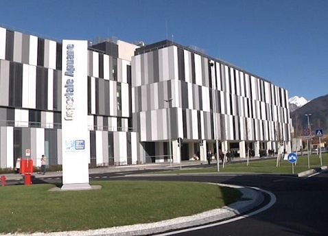 Ospedale di Massa, tumore asportato senza anestesia a un paziente di 84anni