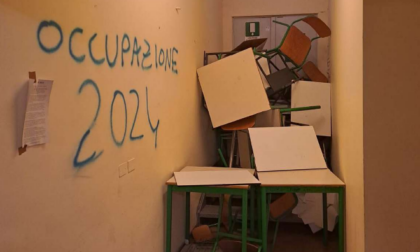 Occupazione a scuola: vandalizzato il Pesenti di Cascina (Pisa). Anche con scritte sessiste