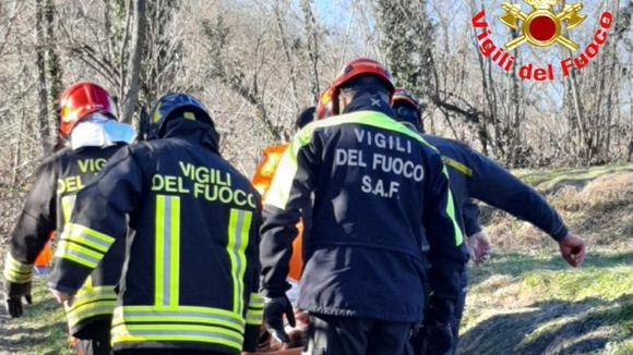Marliana (Pistoia), 38enne muore a caccia. Il padre, che era con lui, colto da malore