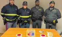 Nel doppiofondo dell'auto oltre 3kg di cocaina: beccato corriere della droga al casello di Calenzano