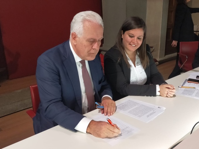 Nessuna scuola sarà accorpata. La Toscana vince ancora la battaglia sul dimensionamento