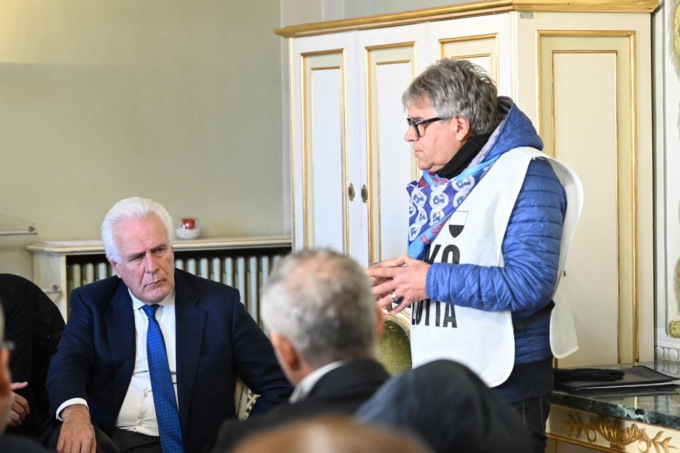 Beko, Giani al tavolo di Siena: “Non si parli di chiusura. Multinazionale cambi il piano industriale”