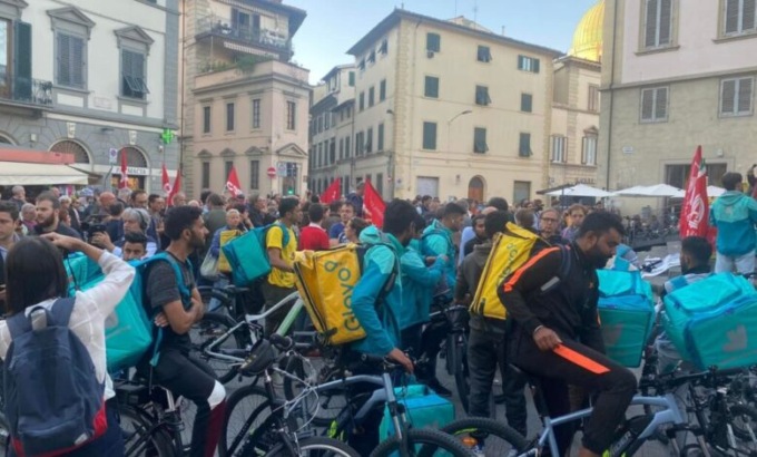 A Prato e Firenze sciopero dei rider, CGIL: “Categoria sfruttata. Chiesto incontro urgente”