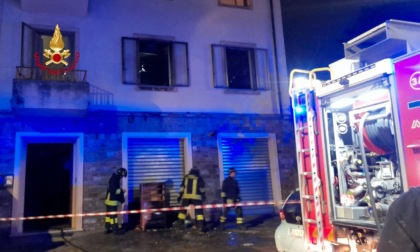 Incendio in appartamento a Firenze, tre persone in ospedale