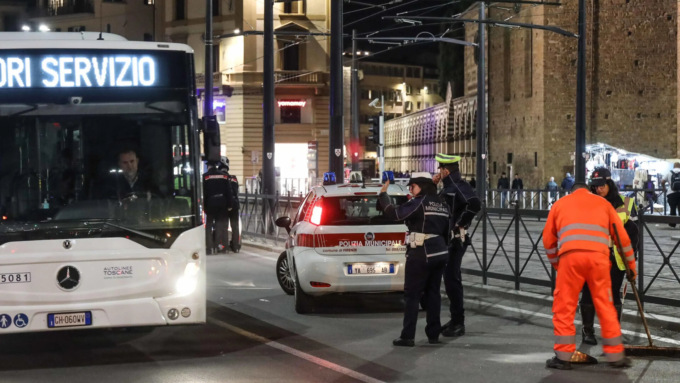 Sosta selvaggia e doppia fila, occhio alle multe