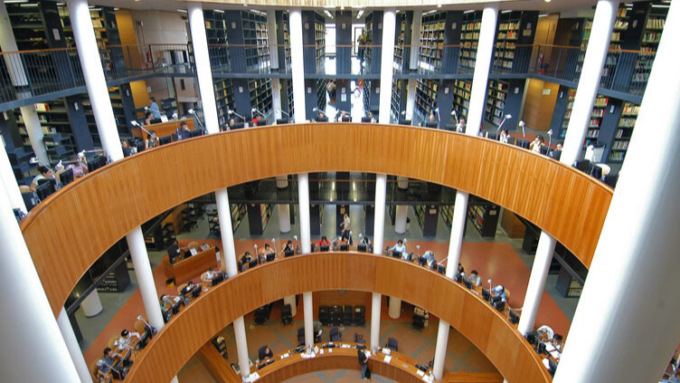 Università di Firenze, ma i tagli ci sono o no?