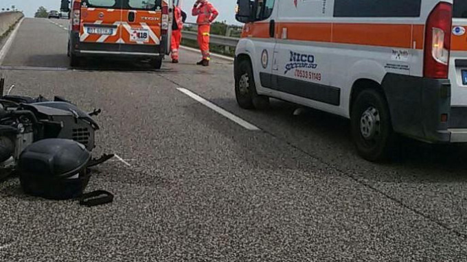 Riparbella, una persona morta nello scontro tra un camion e due auto