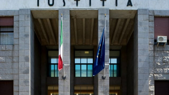 Licenziata perché transgender: la battaglia di Jenny