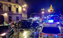 Firenze, scontro frontale nella notte: feriti due giovani