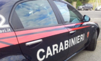 Azienda orafa nel mirino dei ladri: girano le telecamere e sfondano la vetrina