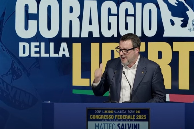 Matteo Salvini confermato segretario della Lega fino al 2029. E i militanti chiedono il suo ritorno al Viminale