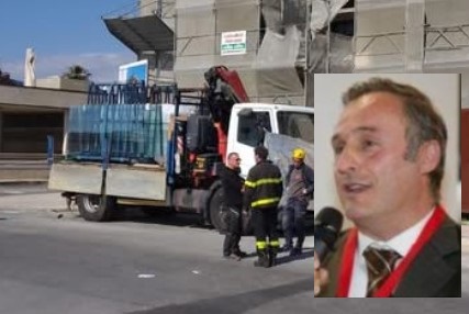 Lido di Camaiore, tragedia sul lavoro: muore l’ingegnere Paolo Mariottoni, esperto di strutture in vetro