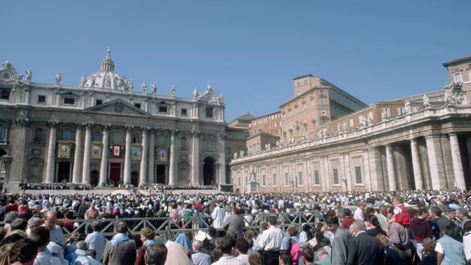Migliaia di ragazzi toscani a Roma per il Giubileo: “L’ultimo saluto a Papa Francesco”
