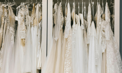Quando acquistare l'abito da sposa: tempistiche ideali e consigli pratici