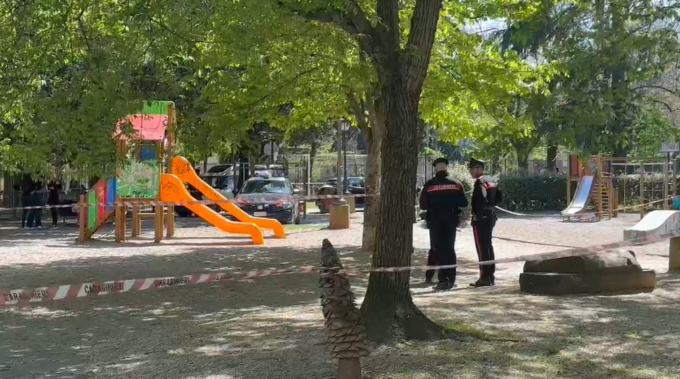 Firenze, morti due senzatetto in poche ore: ipotesi infarto, ma ci sarà l’autopsia