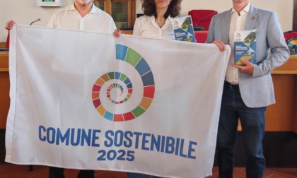 A San Giuliano Terme luci al led al 100% e cibo bio nelle mense