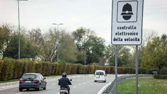 Firenze prima in Italia per incassi da autovelox e importo pro-capite: 168 euro per residente