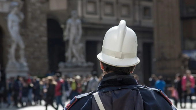 Firenze, gioco delle tre carte: truffe in aumento