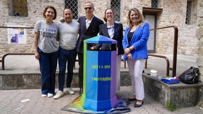 “Getta via i pregiudizi”: al via il progetto ideato da RFK Italia ed Alia Multiutility