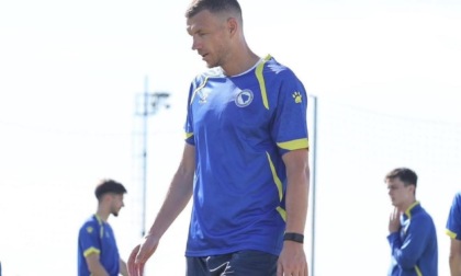 Fiorentina, in arrivo Edin Džeko. Giovedì a Firenze per visite e firme