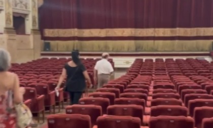 Teatro della Toscana rischia il declassamento. Strappo tra Firenze e Roma