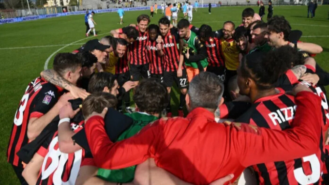 Lucchese retrocessa in Eccellenza: fallimento e mancato accordo con Ghiviborgo