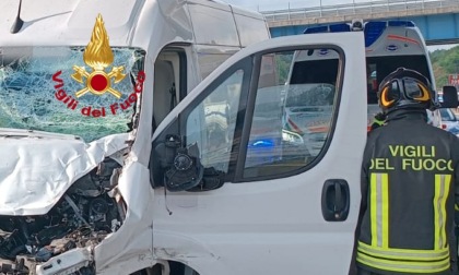 Un'altra tragedia in A1: muore un uomo in un incidente con un tir