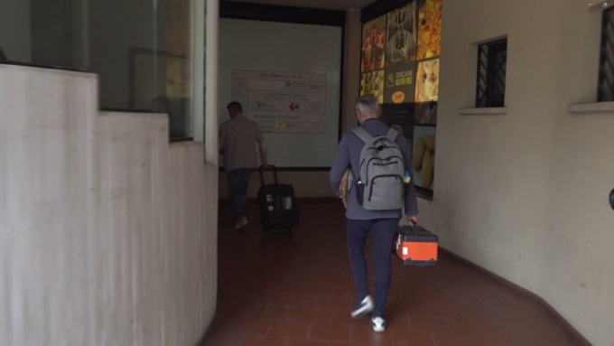 Un morto e un ferito nel residence Ferrucci. Indaga la polizia