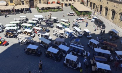 Protesta caddy e risciò a Firenze contro divieto area Unesco