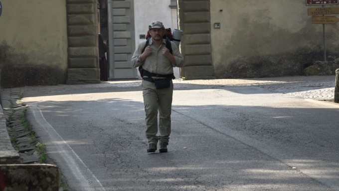 Il sindaco pellegrino, 100 km per chiedere il cambio di Patrono
