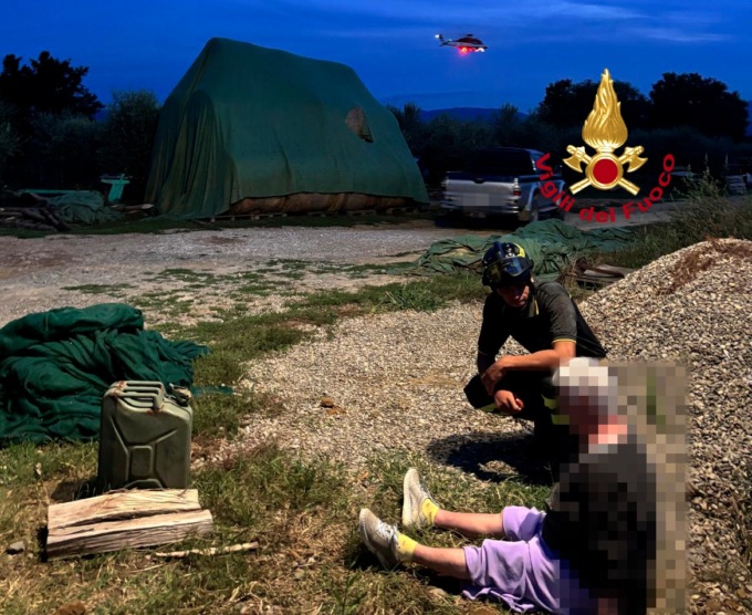 Le ricerche di una donna malata di Alzheimer, ritrovata con l’elicottero