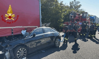 Cortona (Arezzo), incidente sul raccordo: un ferito grave