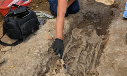 Scheletro umano rinvenuto nello scavo archeologico di San Pietro in Bossolo