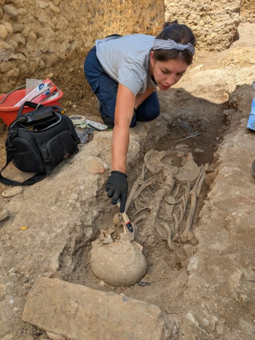 Scheletro umano rinvenuto nello scavo archeologico di San Pietro in Bossolo