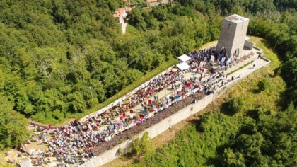 Mattarella, orrore Stazzema pungolo per respingere violenza